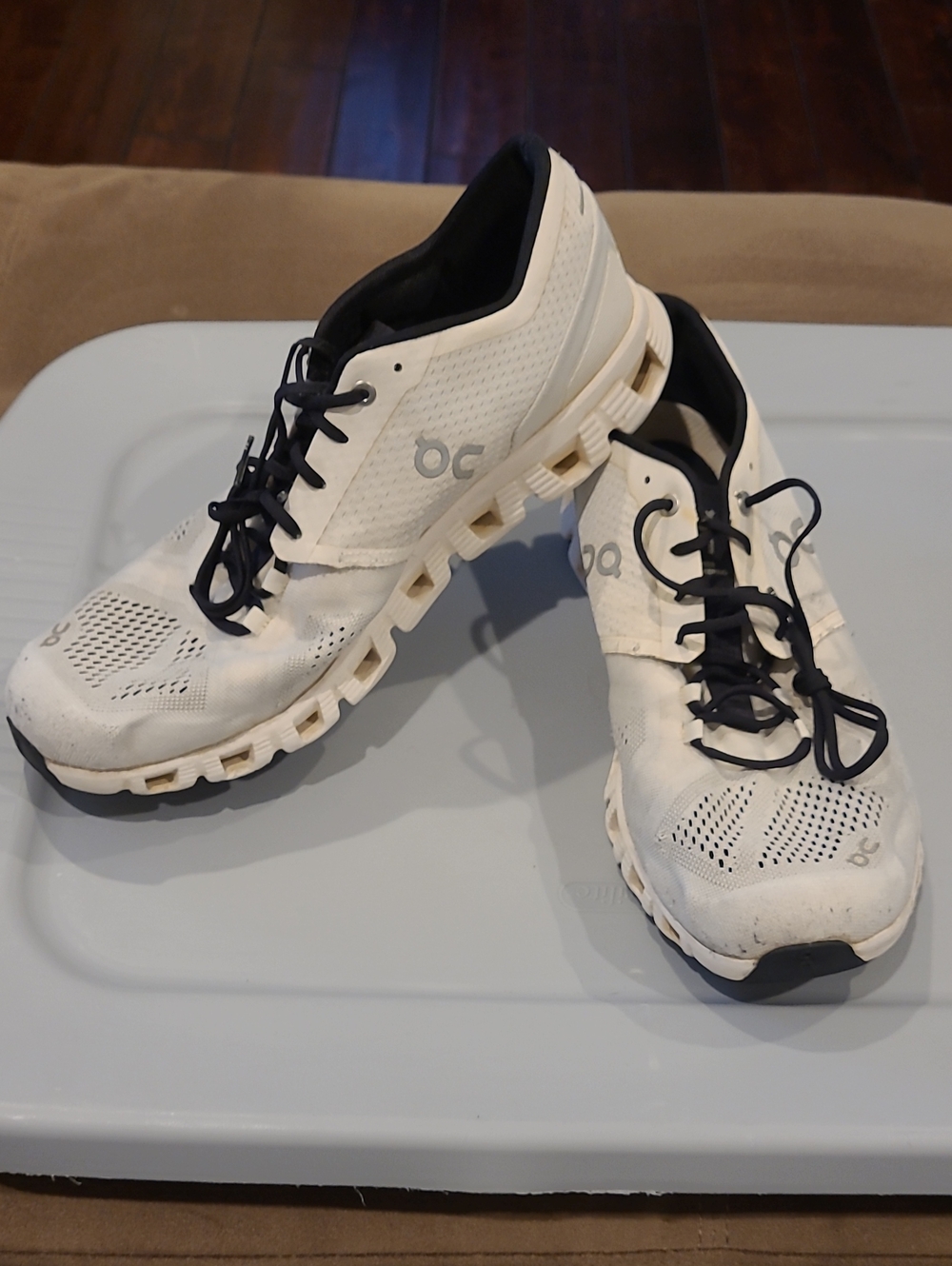 On Running Men's Cloud White/Black Performance Running Shoes Size 12